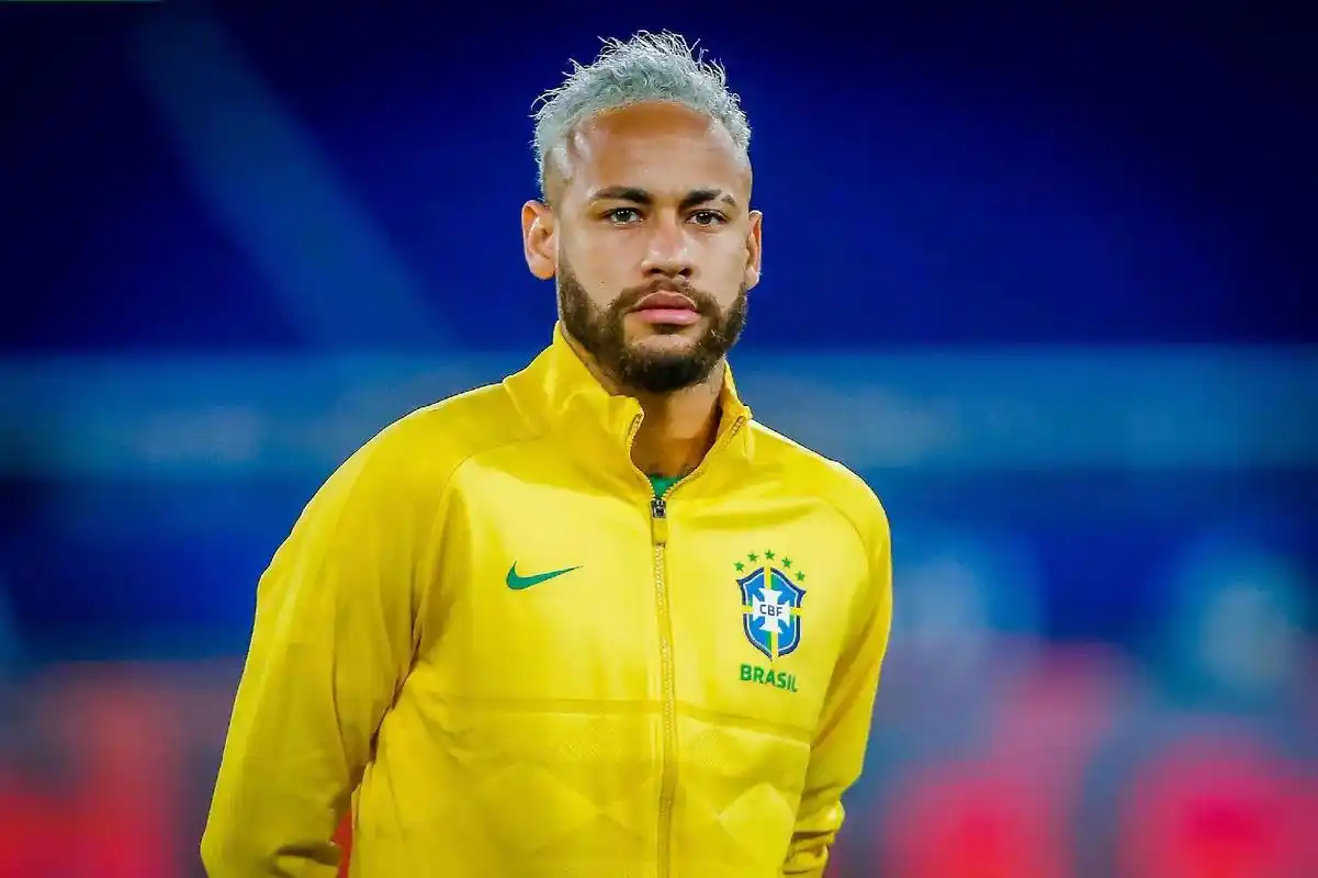 更是共同的 更是共同的