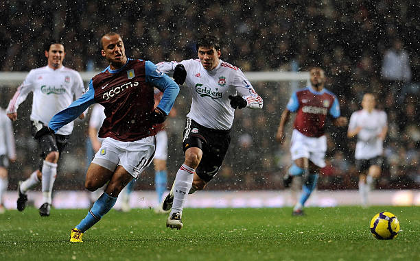 此次显然更 此次显然更